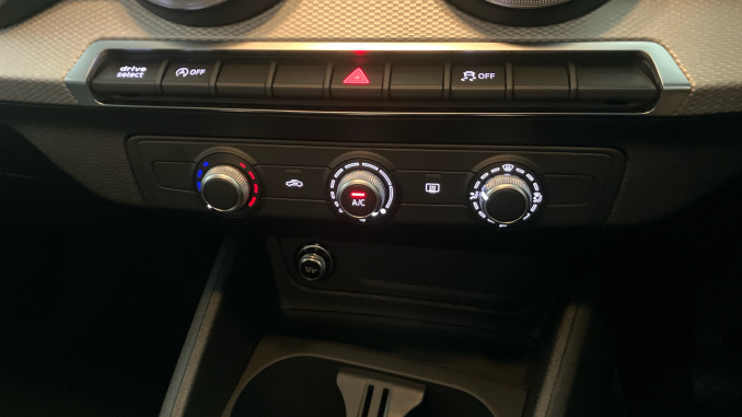 Audi Q2 30 TFSI 116 Sport 5dr Petrol Estate - Image 13